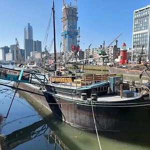 On Water Rotterdam